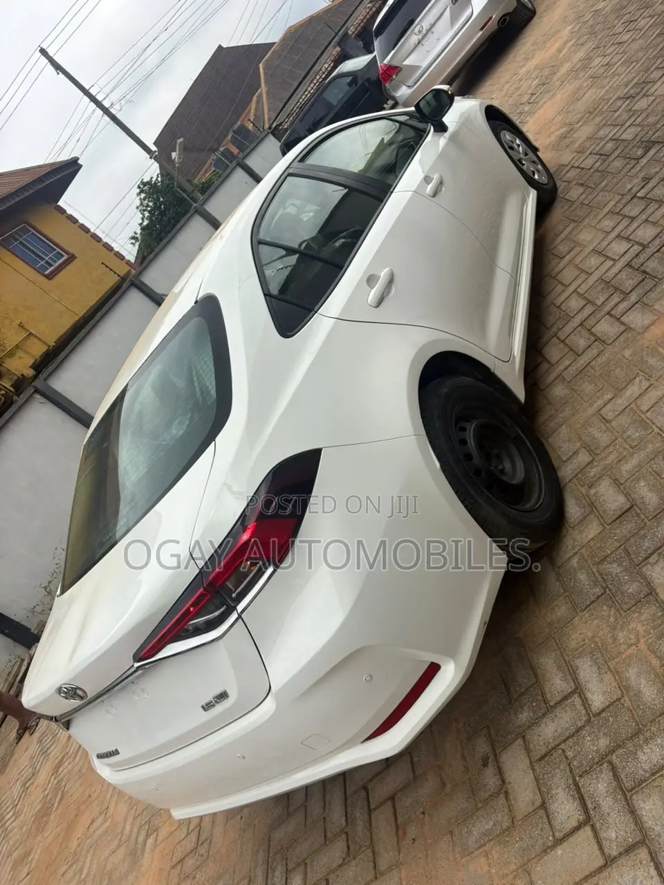 Toyota Corolla 2020 White