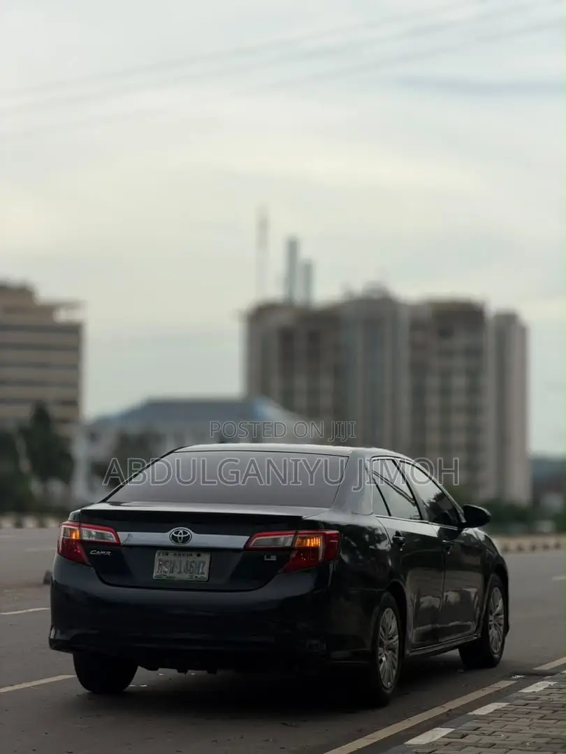 Toyota Camry 2013 Black