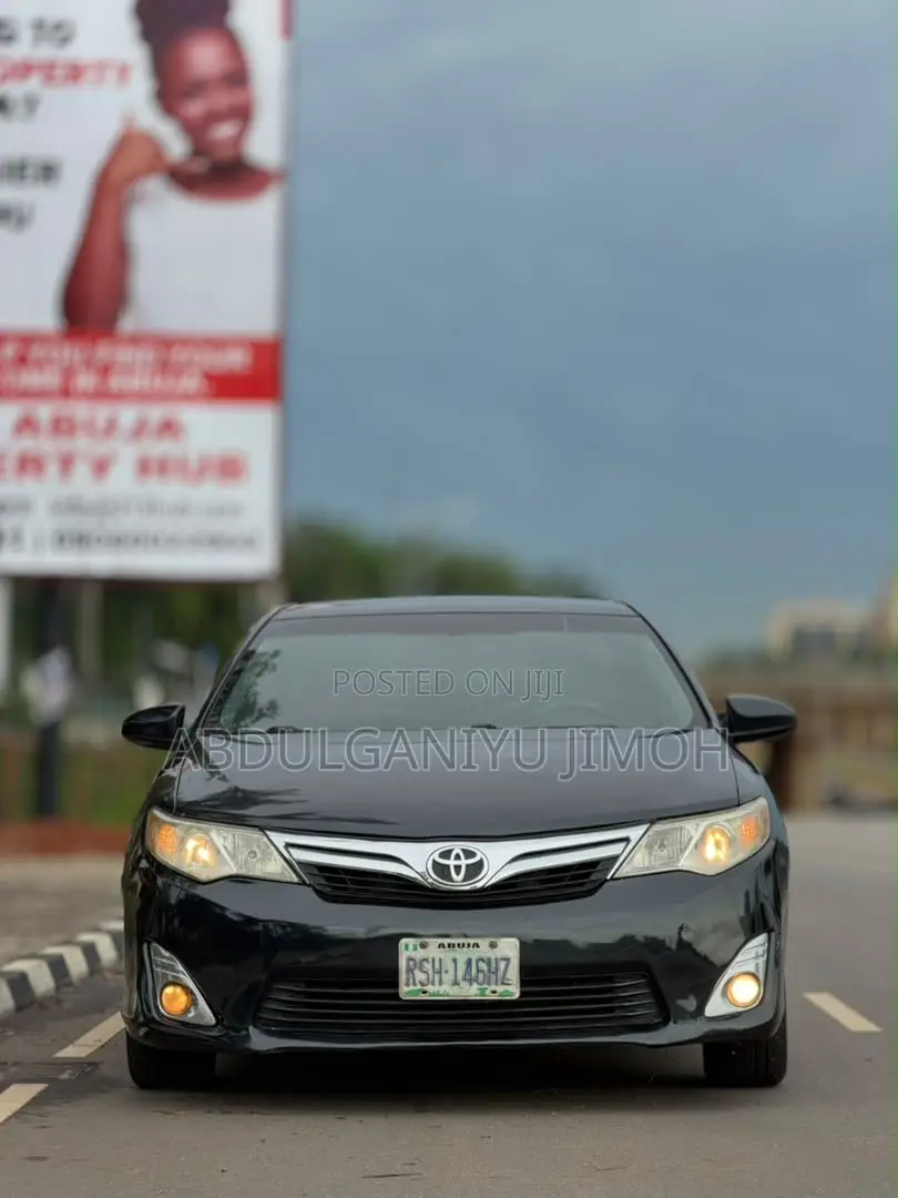 Toyota Camry 2013 Black