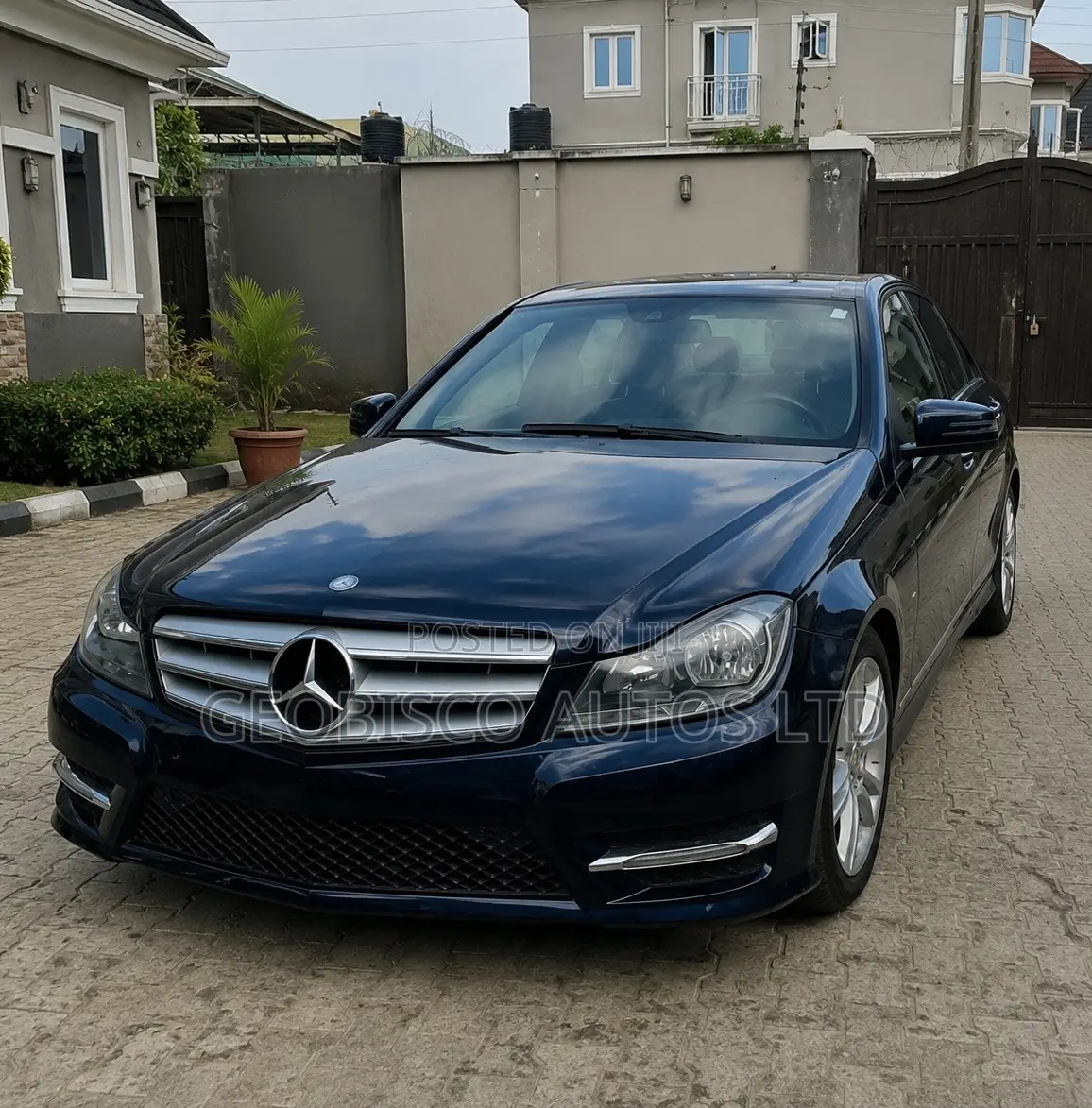 Mercedes-Benz C300 Luxury 4Matic Sedan AWD (3.0L 6cyl 7A) 2012 Blue