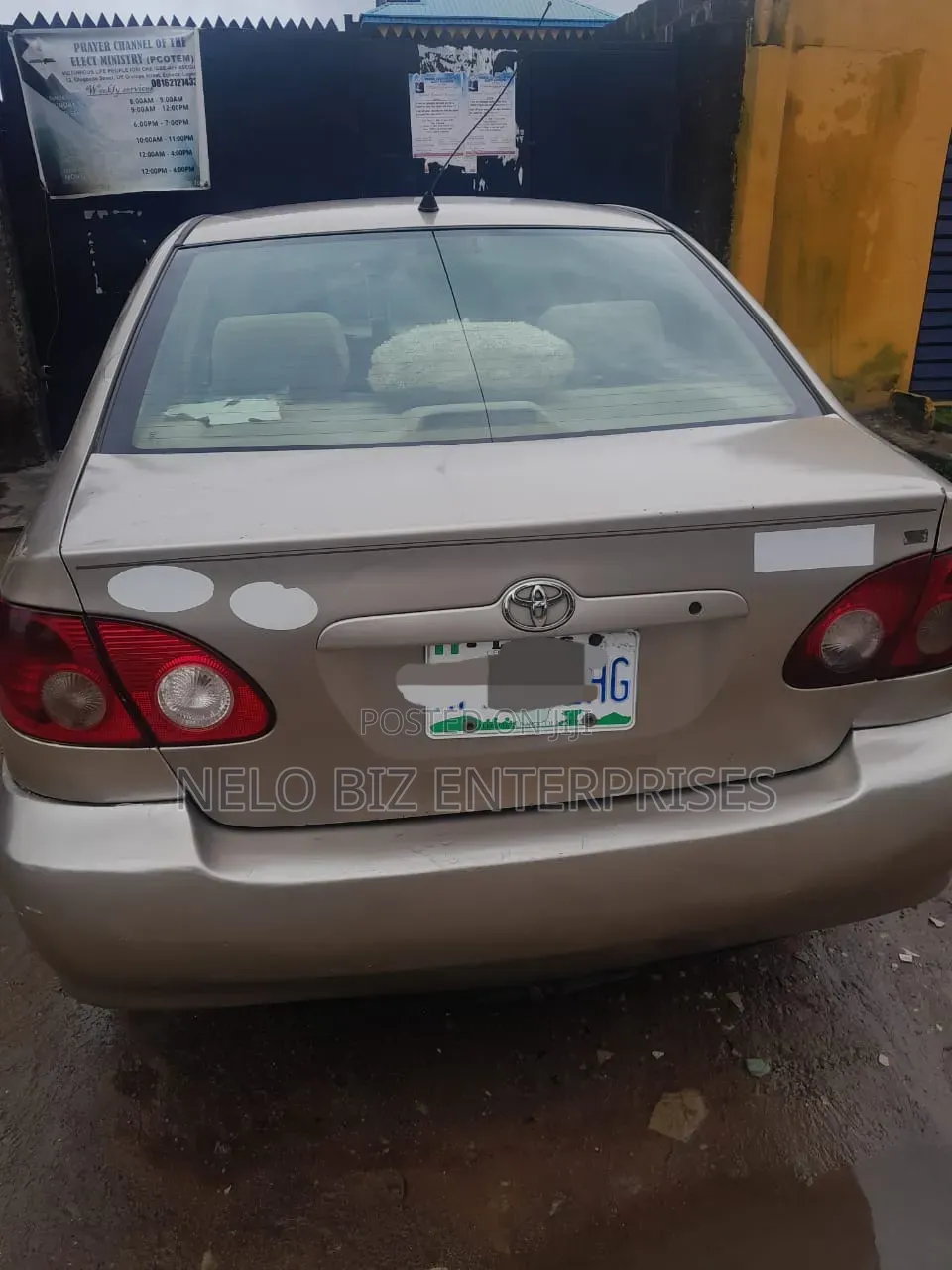 Toyota Corolla 2006 Gold