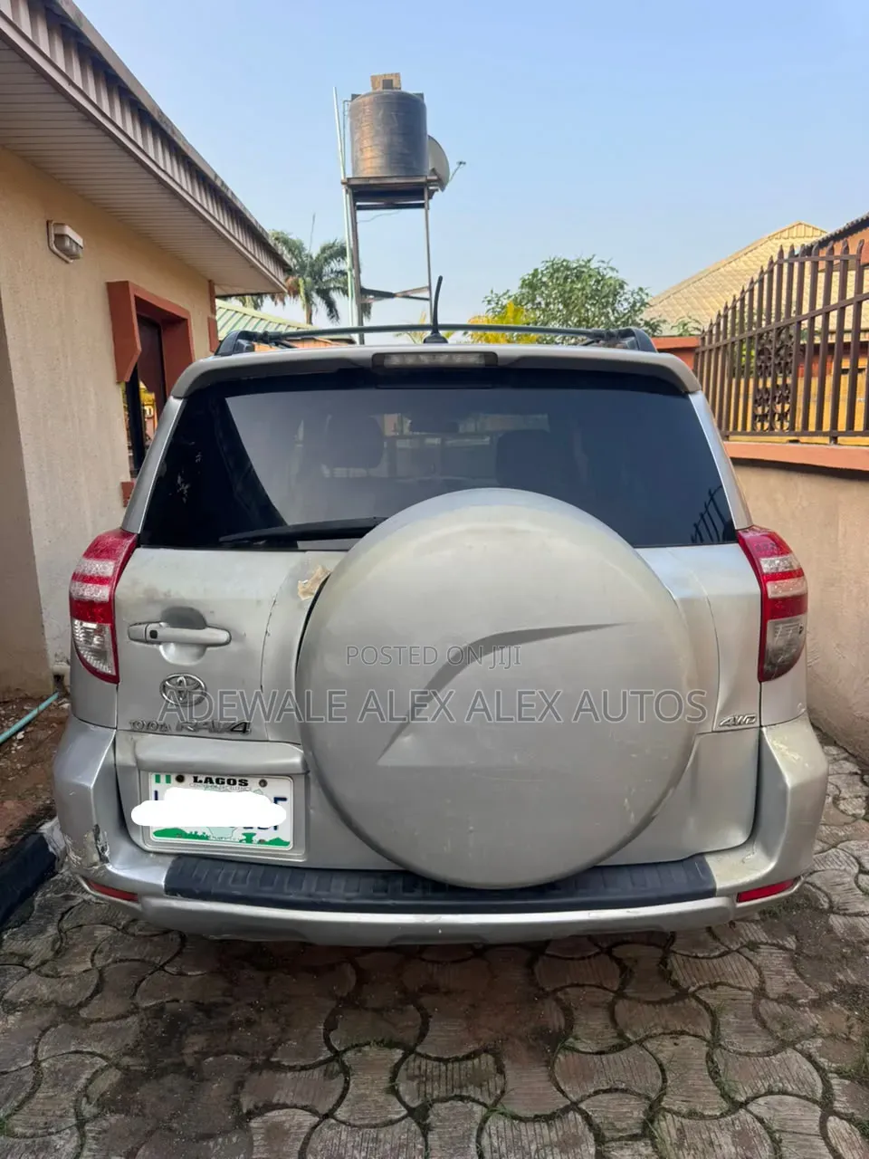 Toyota RAV4 2010 Silver