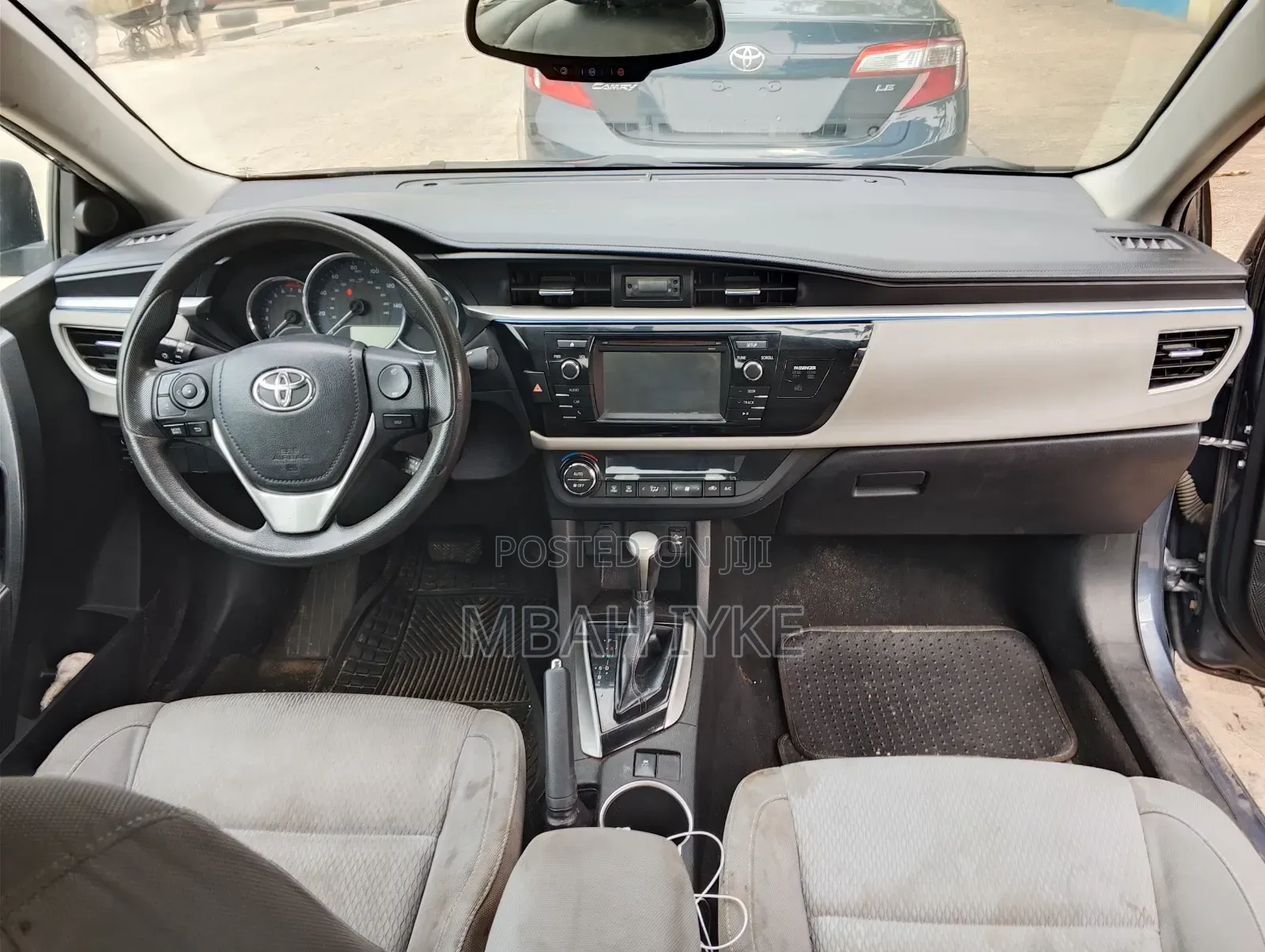 Toyota Corolla 2016 Gray