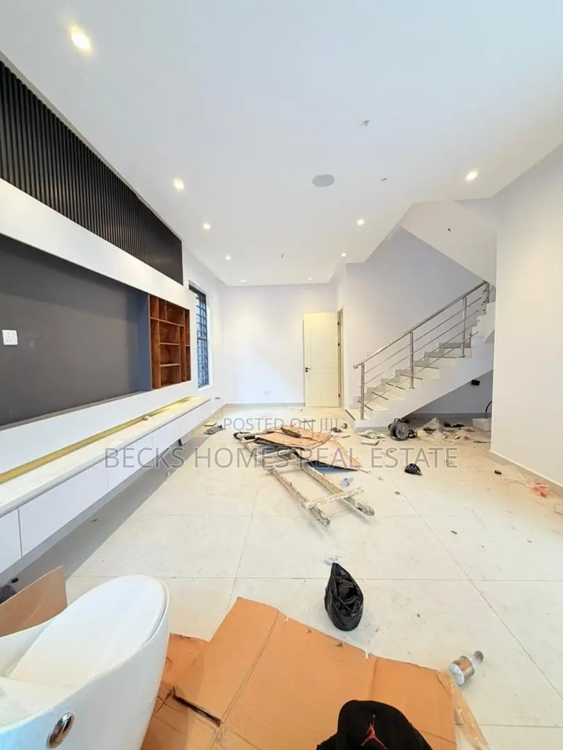 Furnished 4bdrm Duplex in Adeniyi Jones for sale