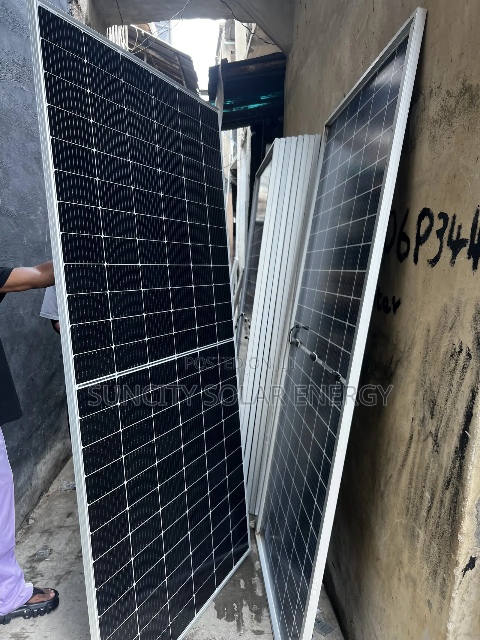 650w/144cells/ 16Bb/Bifacial AJ Solar Panels
