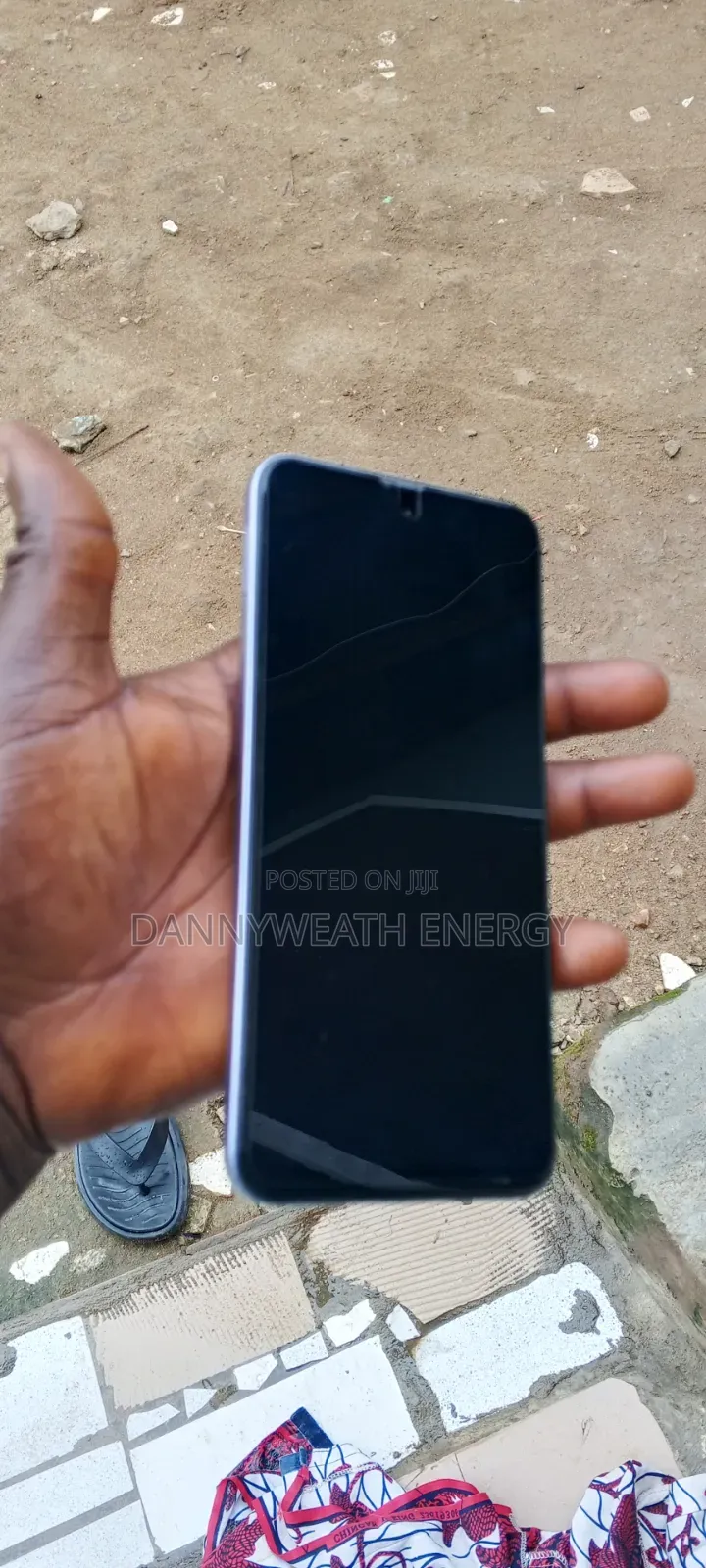 Infinix Hot 50i 128 GB Purple