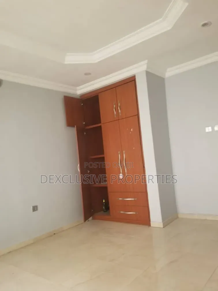 4bdrm Duplex in Magodo Isheri for rent