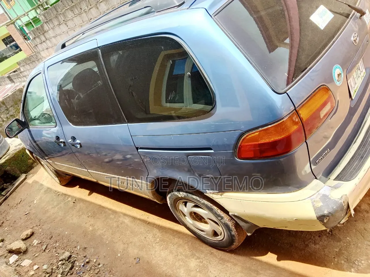 Toyota Sienna 2000 Blue
