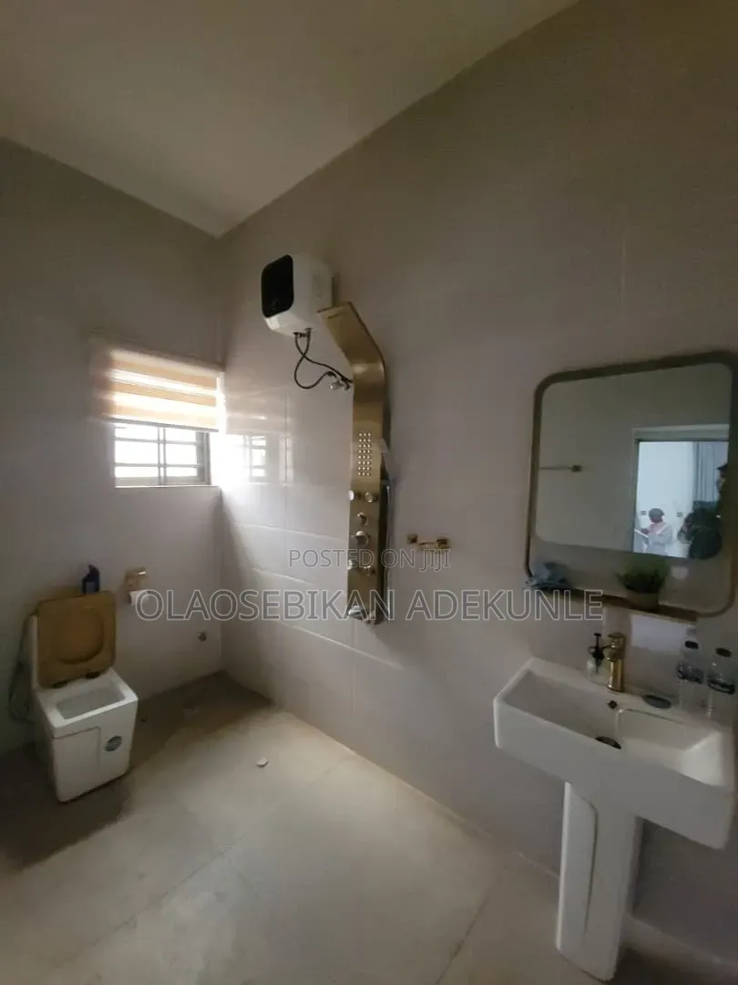 Furnished 4bdrm Duplex in Kolapo Ishola Gra, Akobo for rent