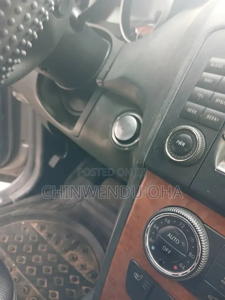 Mercedes-Benz M Class 2010 Gold