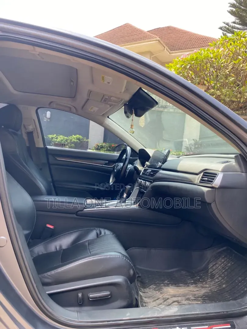 Honda Accord Touring 2018 Gray