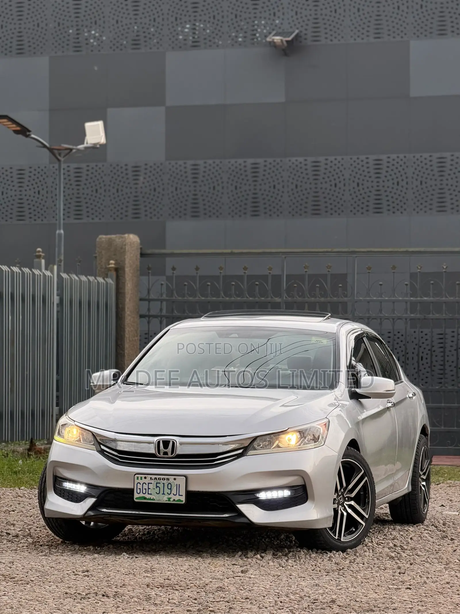 Honda Accord 2017 Silver