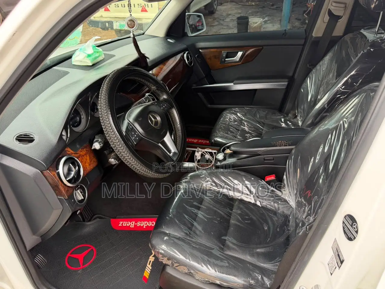 Mercedes-Benz GLK-Class 350 4MATIC 2014 White