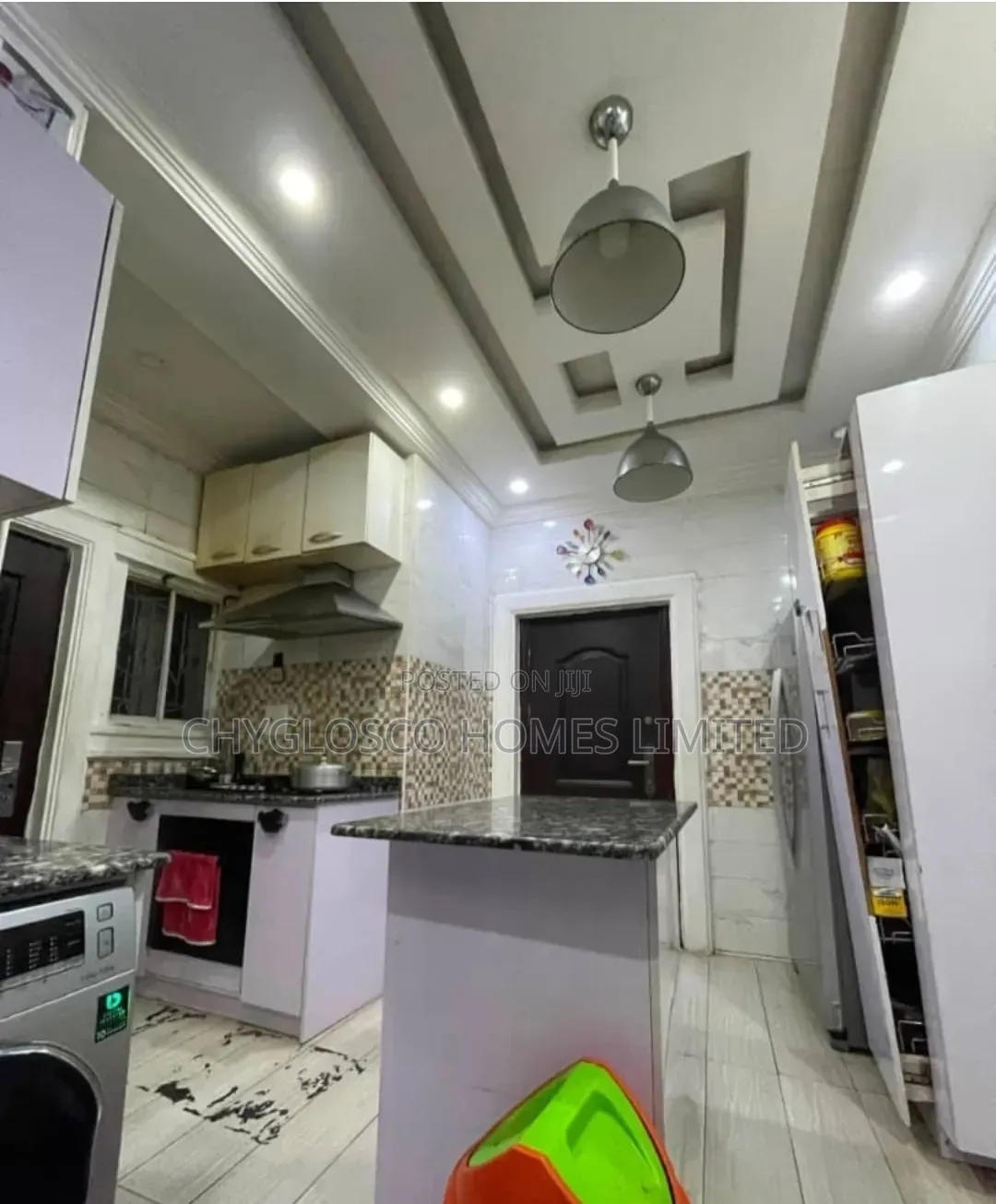 Furnished 6bdrm Bungalow in Peter Odili, New Layout for sale