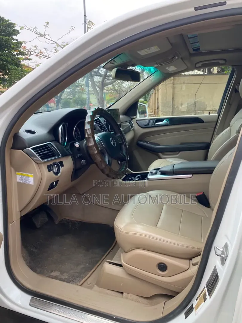 Mercedes-Benz M Class 2013 White