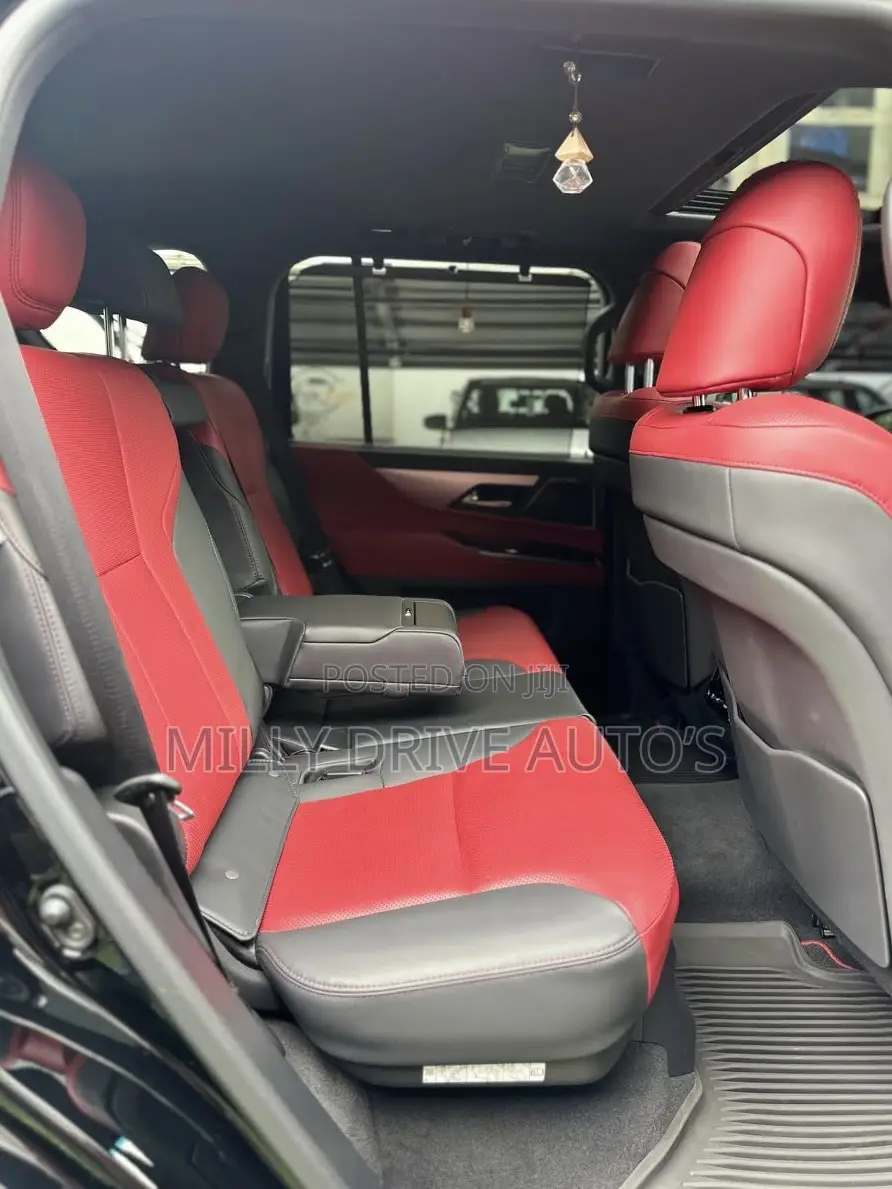 New Lexus LX 600 2024 Black