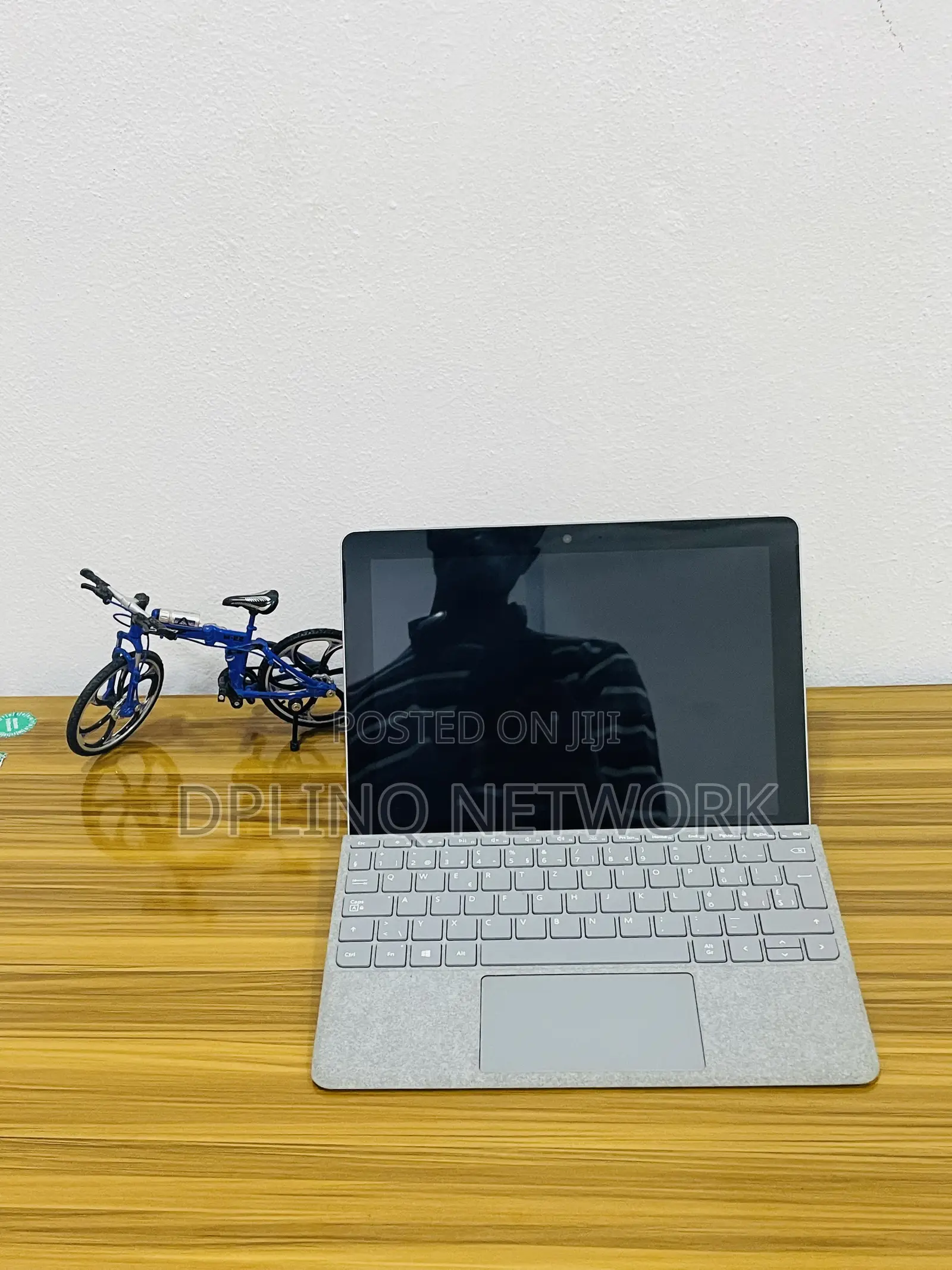 Laptop Microsoft Surface Go 4 8GB Intel Pentium SSD 128GB