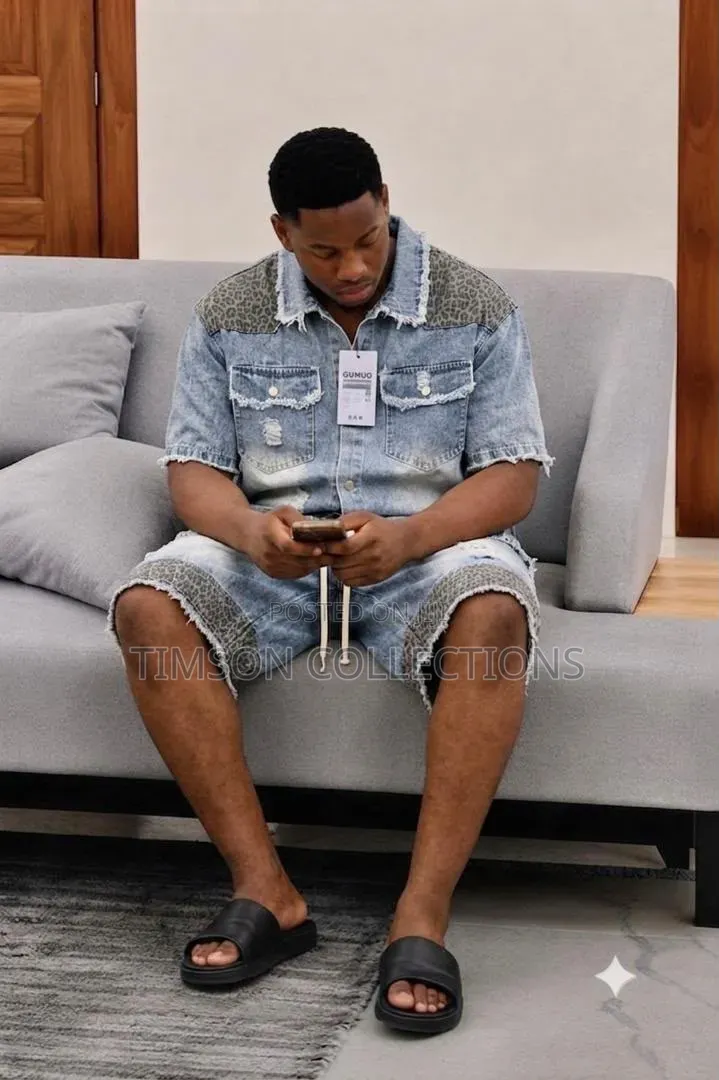 Best Quality Luxury Short Jean Up and Down