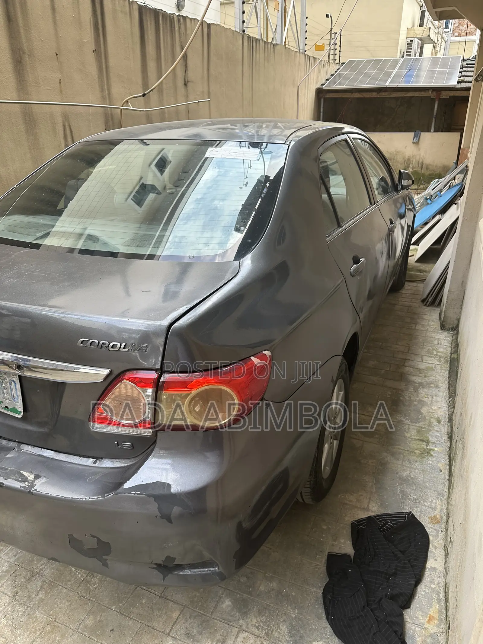 Toyota Corolla LE 4dr Sedan (1.8L 4cyl 4A) 2010 Gray