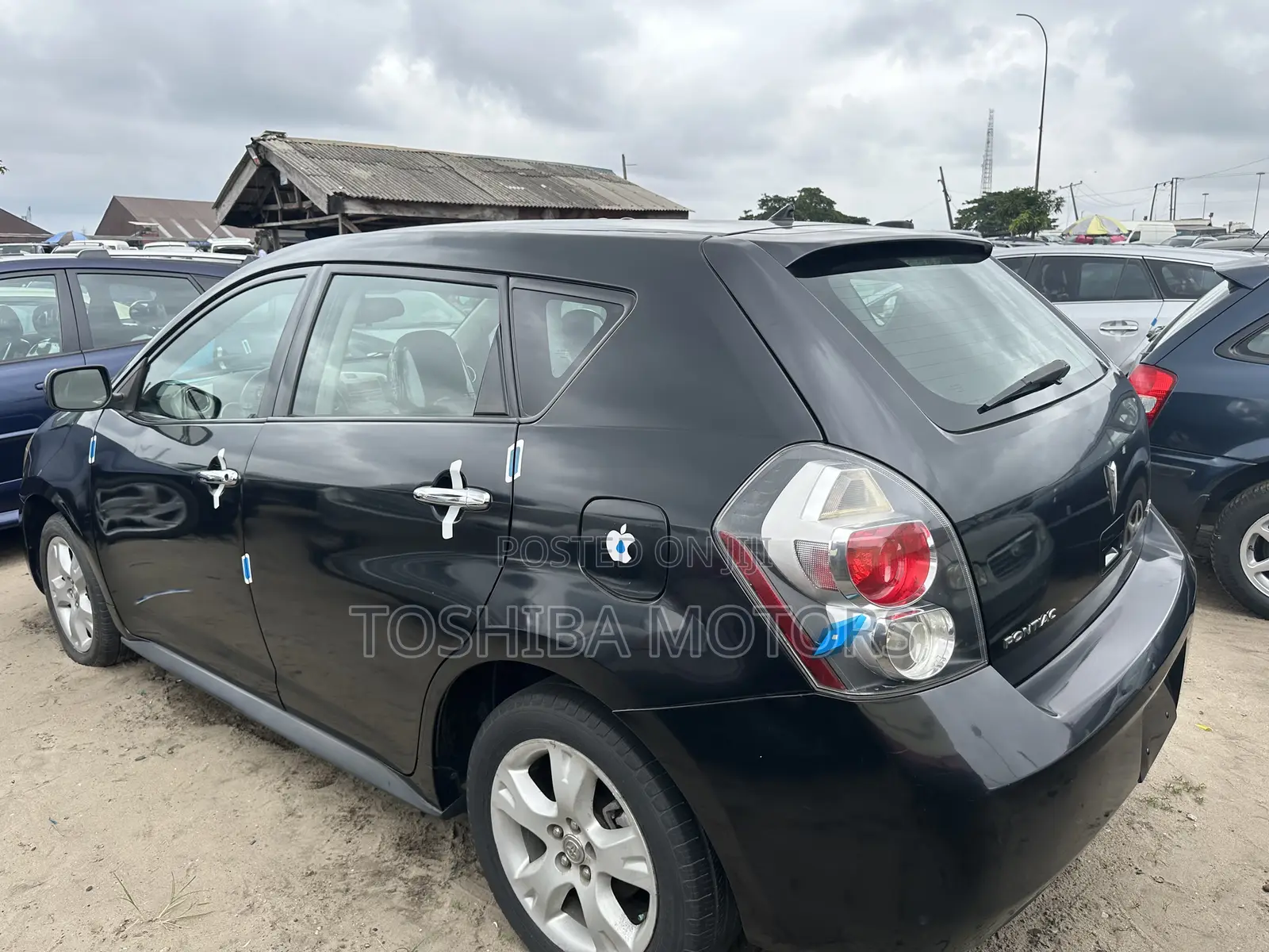 Pontiac Vibe 2010 Black