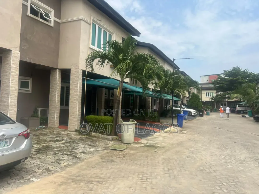 4bdrm Duplex in Ikate for rent