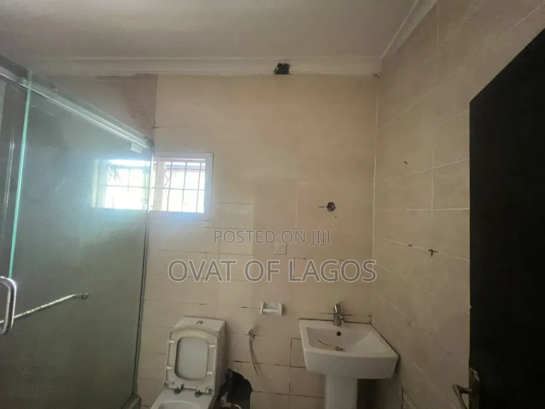 4bdrm Duplex in Ikate for rent
