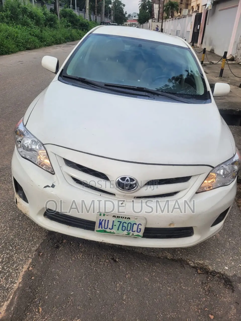 Toyota Corolla LE 4dr Sedan (1.8L 4cyl 4A) 2011 White