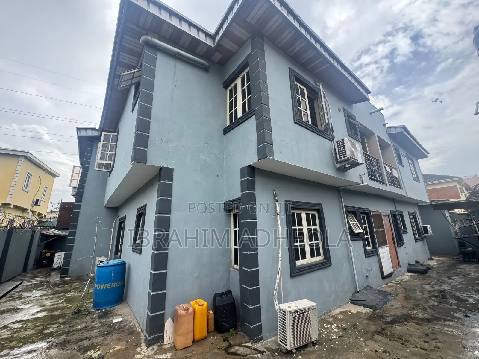2bdrm Block of Flats in Magodo Gra Phase1 for sale