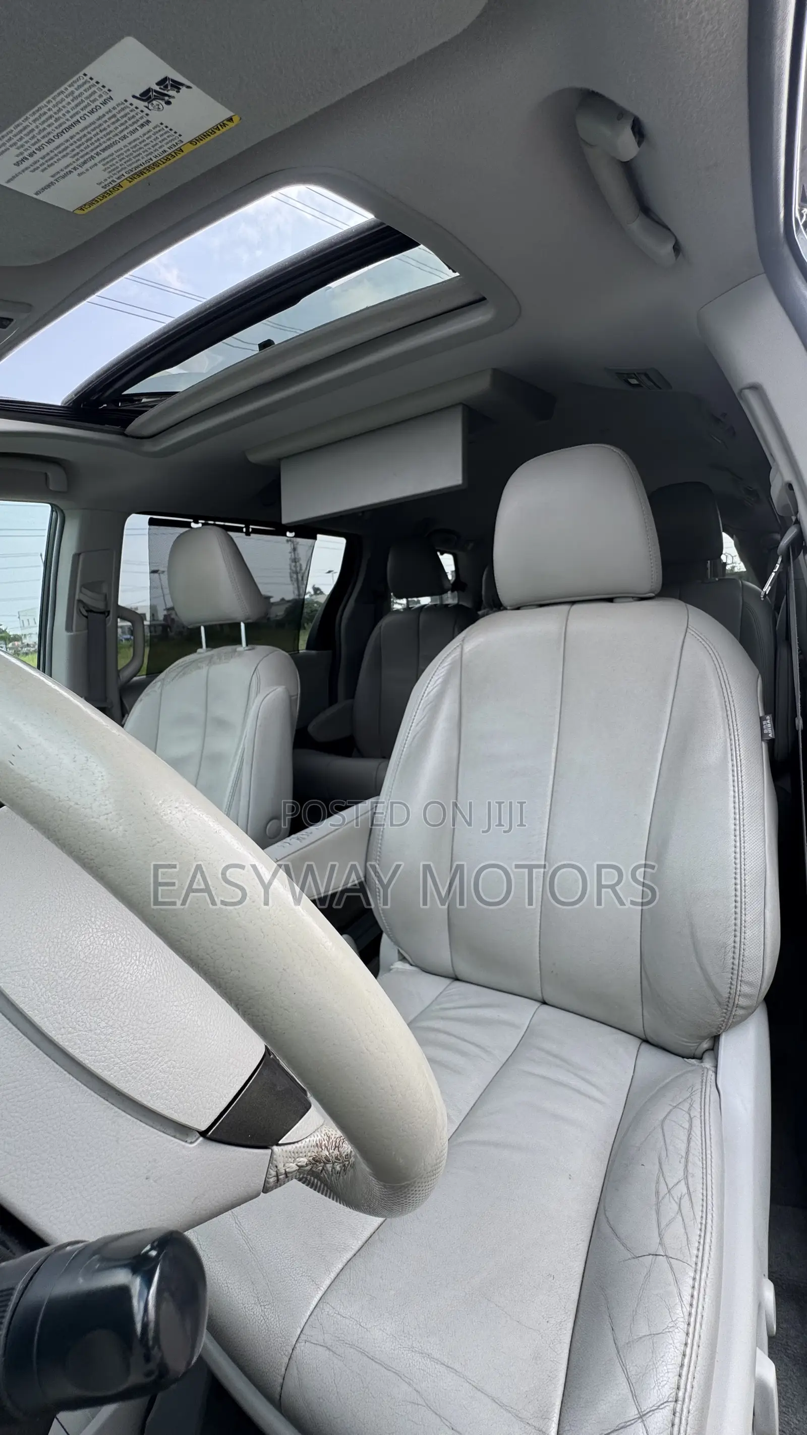 Toyota Sienna XLE 7-Passenger 4dr Minivan AWD (3.5L 6cyl 6A) 2014 Green