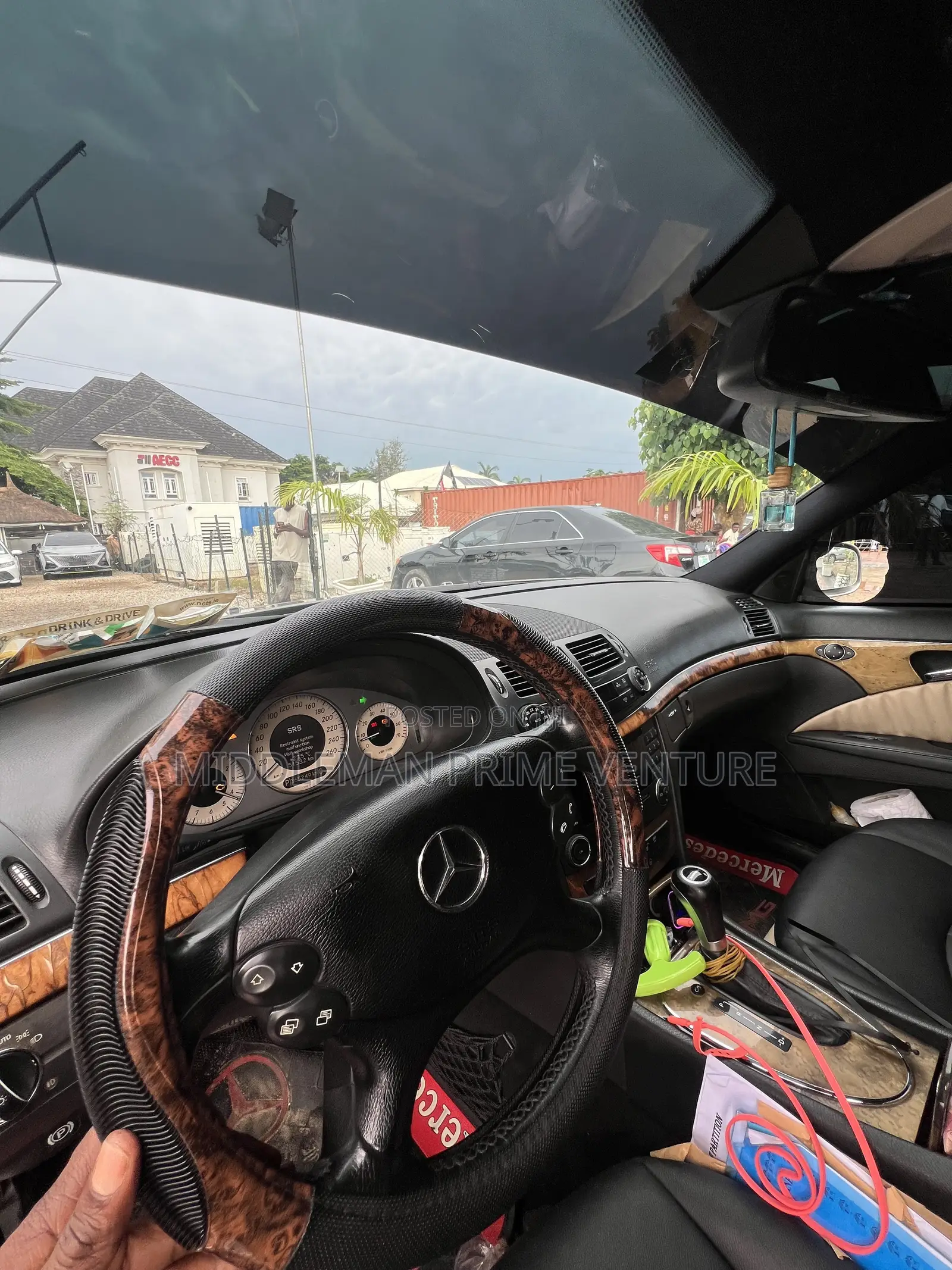Mercedes-Benz E200 2003 Brown