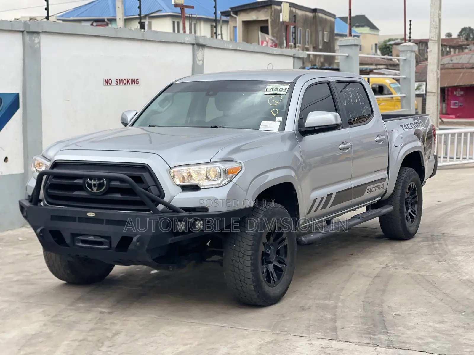 Toyota Tacoma 2022 Silver