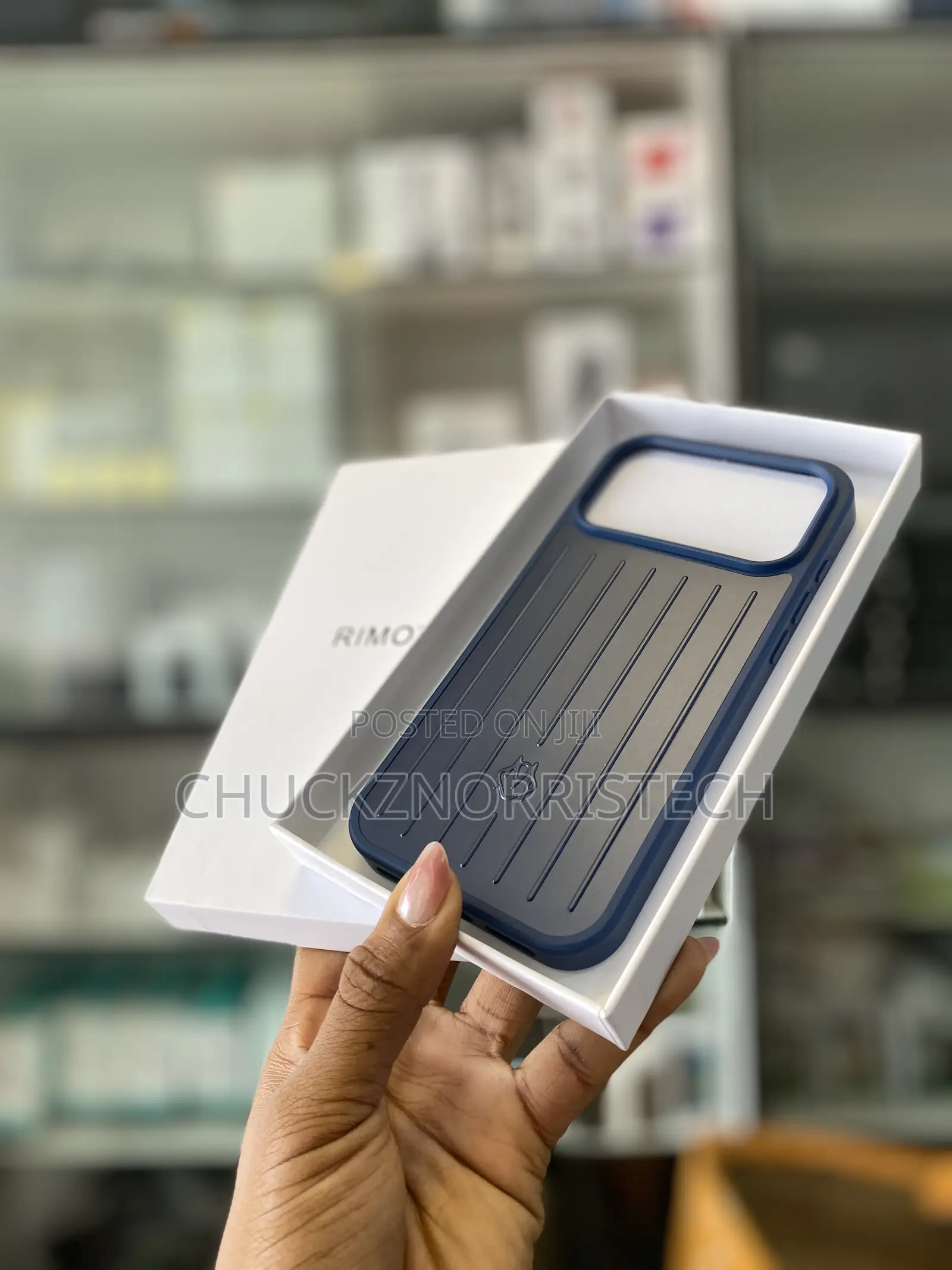 Rimowa Case 17 Pro Max Deep Blue