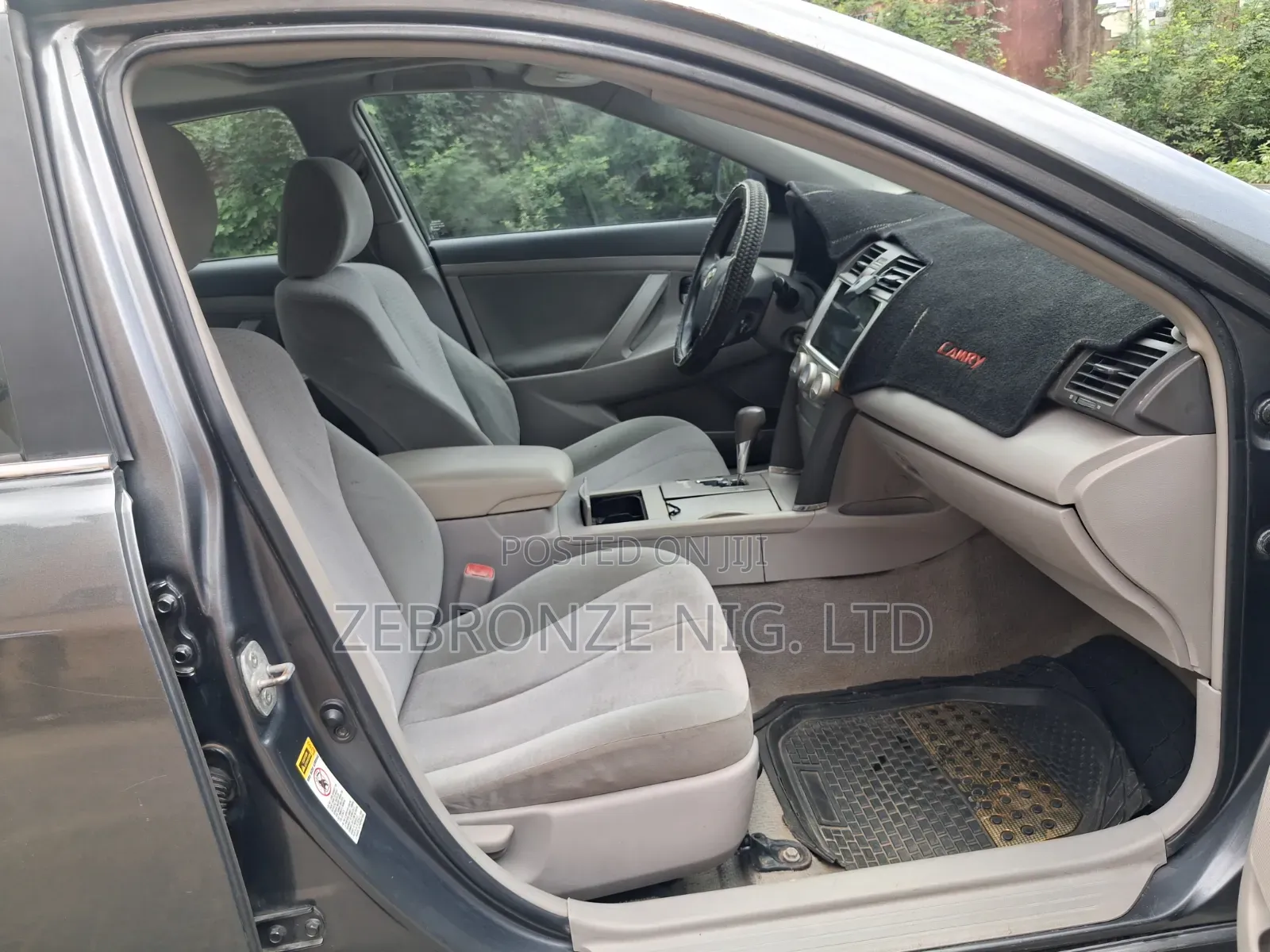 Toyota Camry 2011 Gray