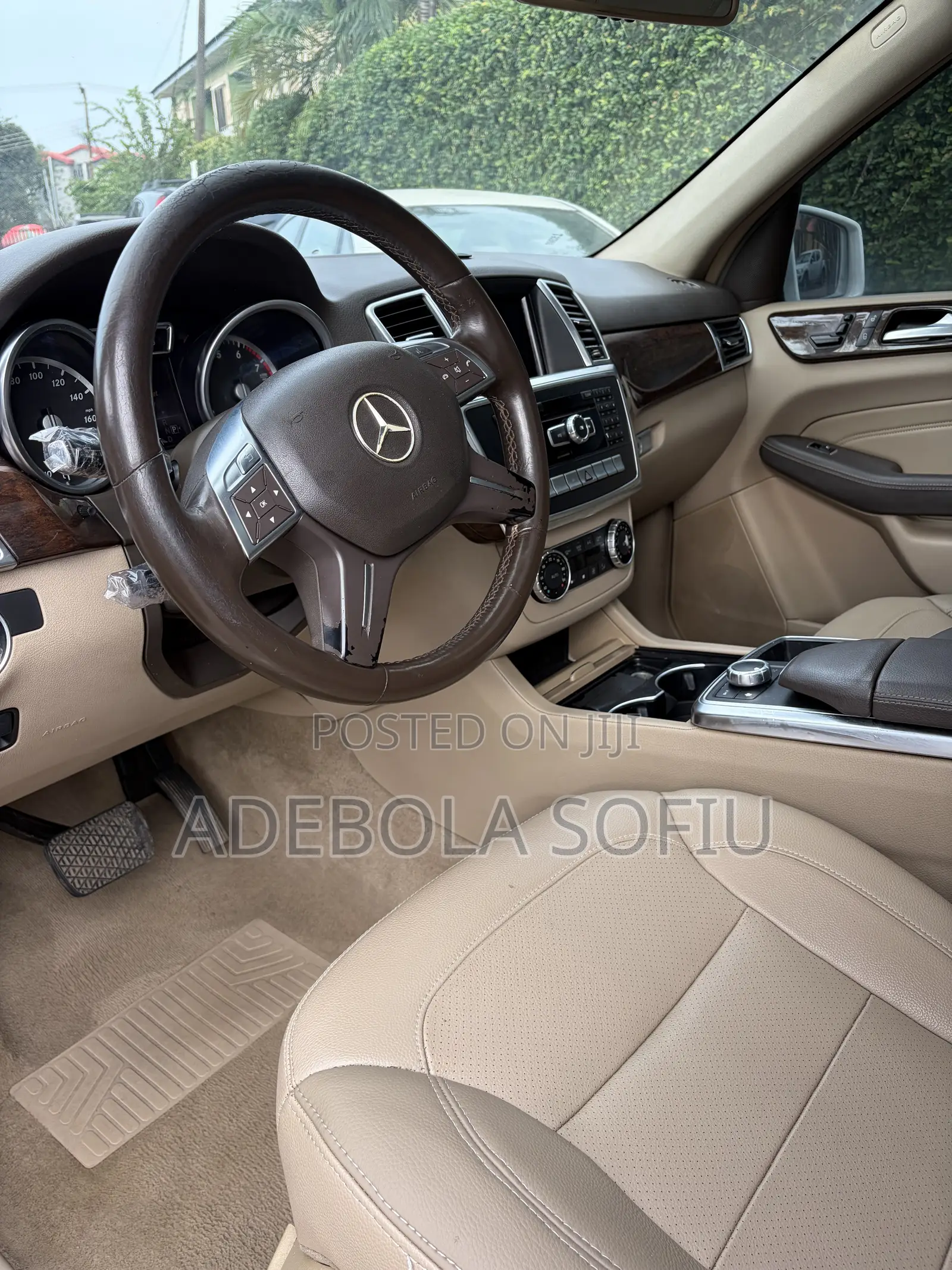 Mercedes-Benz M Class ML350 4MATIC 4dr SUV AWD (3.5L 6cyl 7A) 2014