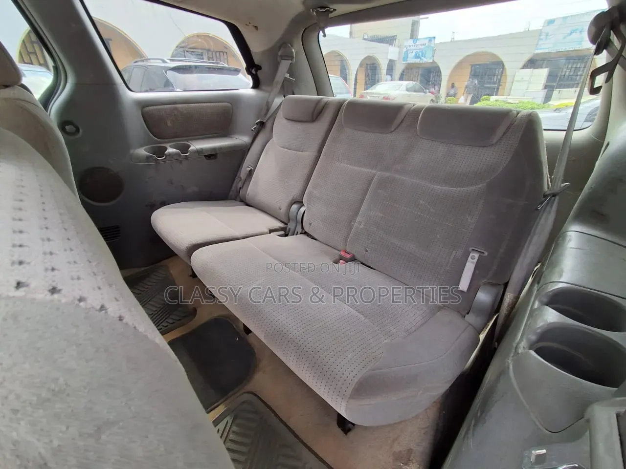 Toyota Sienna LE 2008 Gold