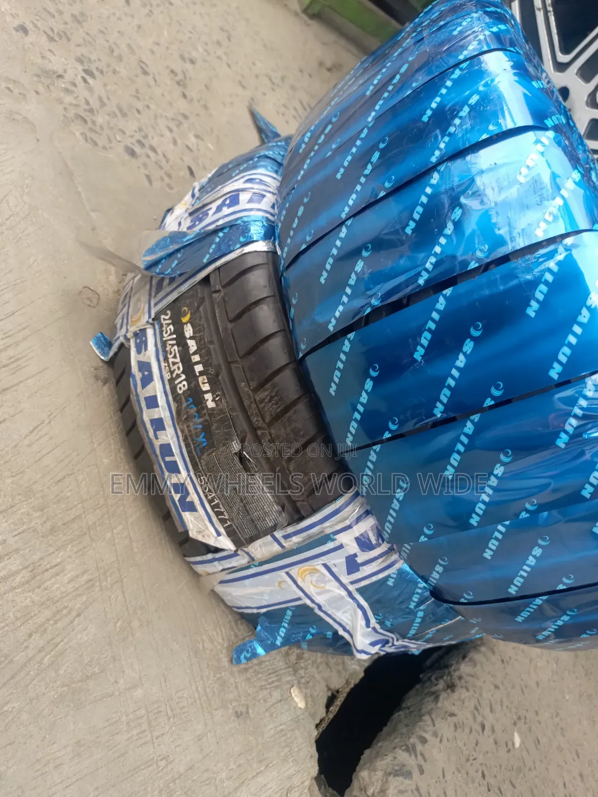 245/45r18 Suitable for Toyota Avalon 2014 Strong Lasting for Ur Safety