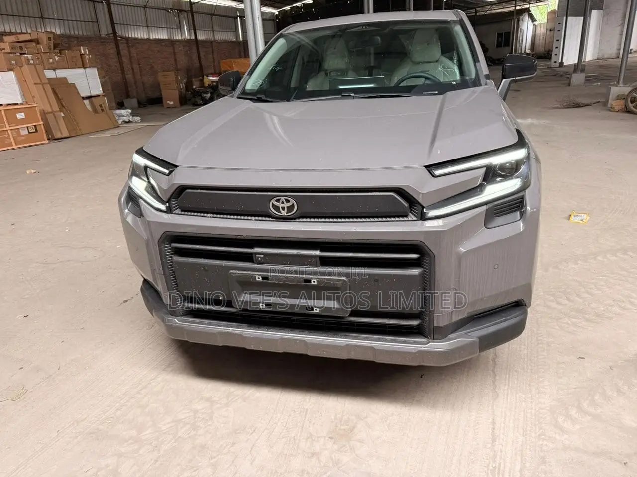 Toyota RAV4 2026 Gray