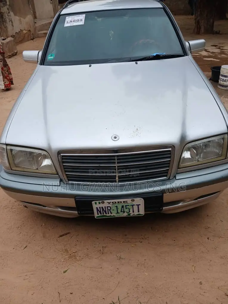 Mercedes-Benz C180 2002 Silver