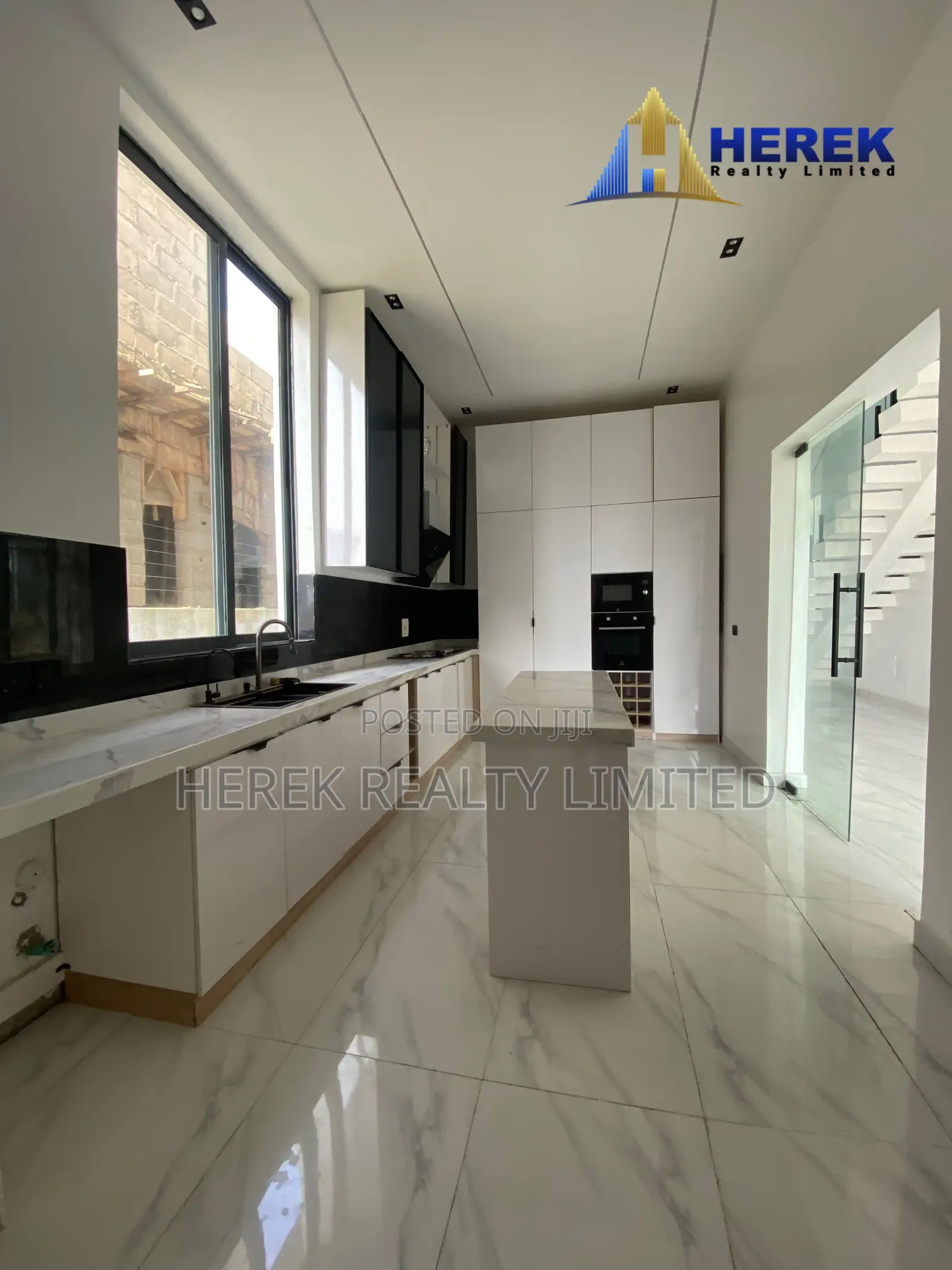 5bdrm Duplex in Spring Garden, Ado / Ajah for sale
