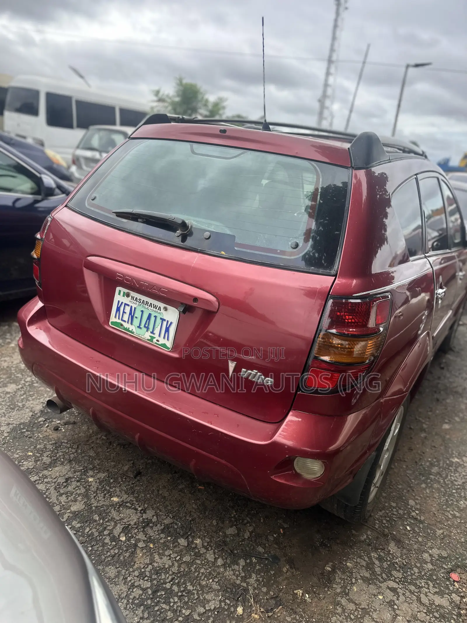 Pontiac Vibe Automatic 2003 Red