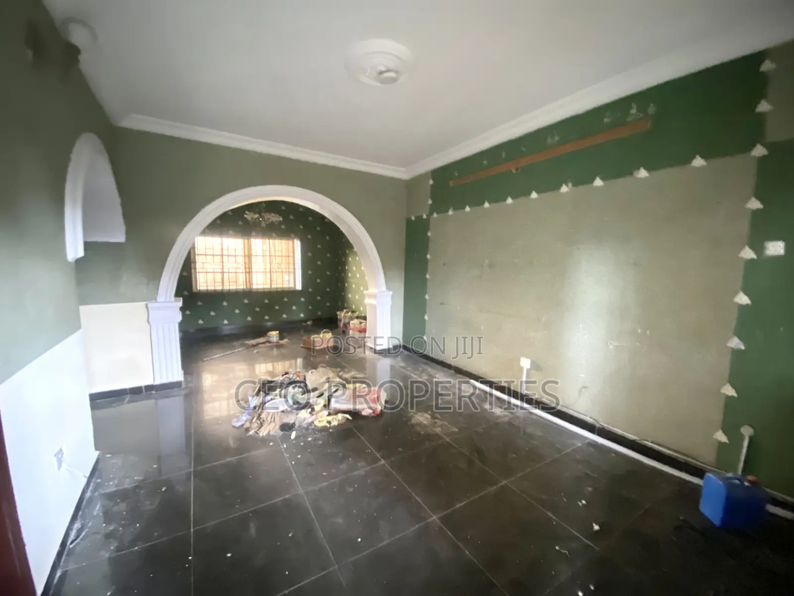 3bdrm Block of Flats in Ado Roundabout Even, Ajah for rent