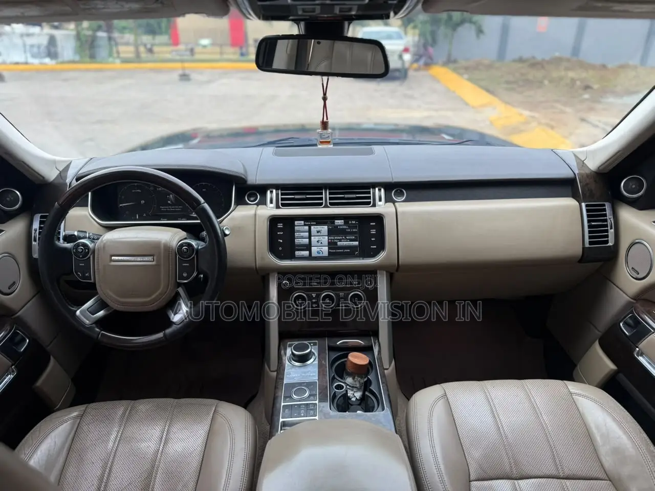 Land Rover Range Rover Vogue 2015 Black