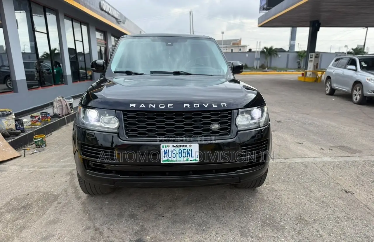 Land Rover Range Rover Vogue 2015 Black