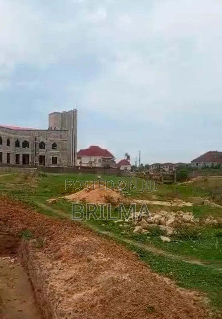 700 SQM of Estate Plot in Lugbe for Sale