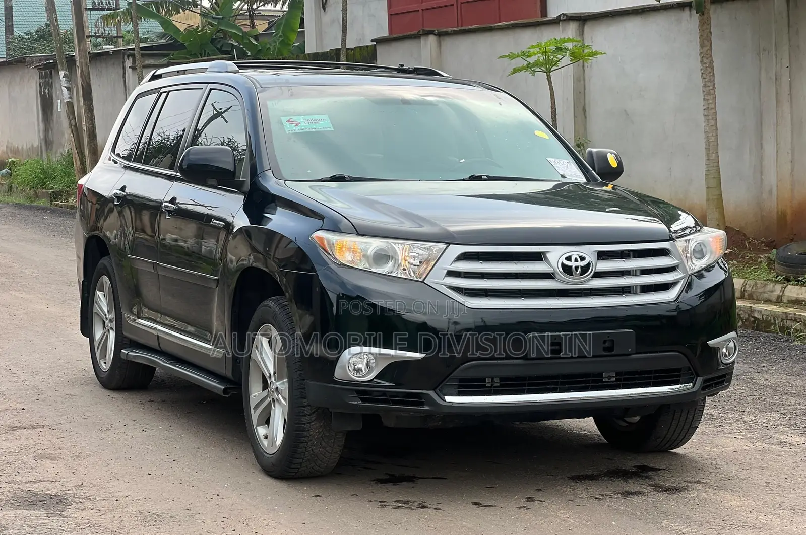 Toyota Highlander Limited 3.5l 4WD 2013 Black