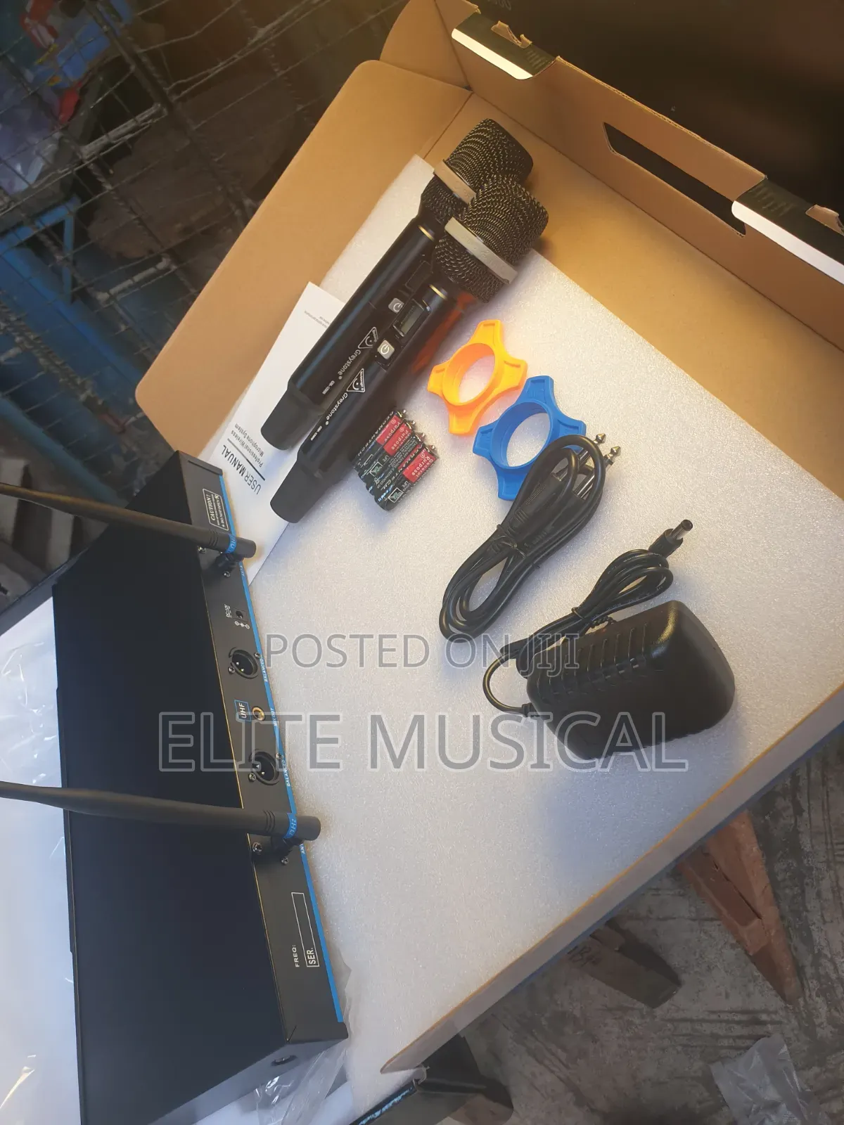 Professional Greystone GM-12000 Wireless Microphone