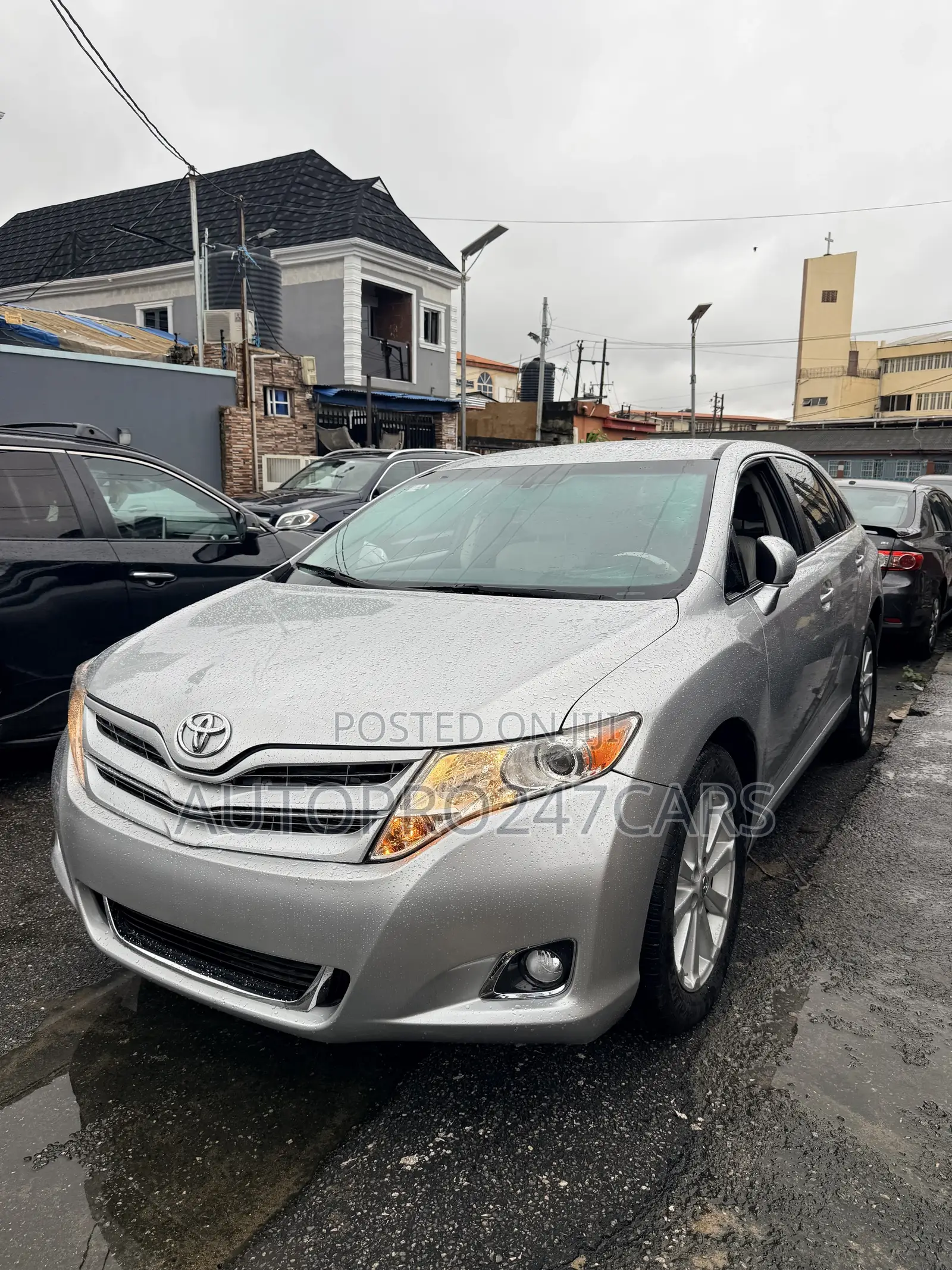 Toyota Venza LE 2009 Silver
