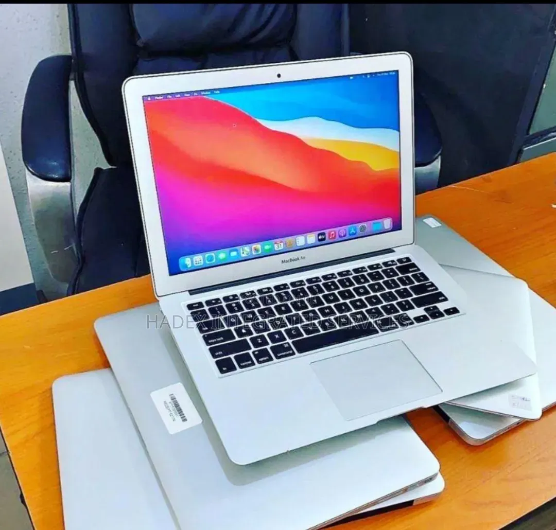 Laptop Apple MacBook Air 2015 8GB Intel Core i5 SSD 128GB