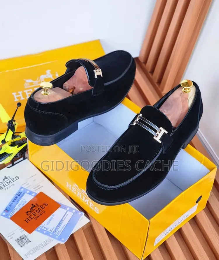 Men's Velvet Dress Shoes With Buckle Detail Size 40-46