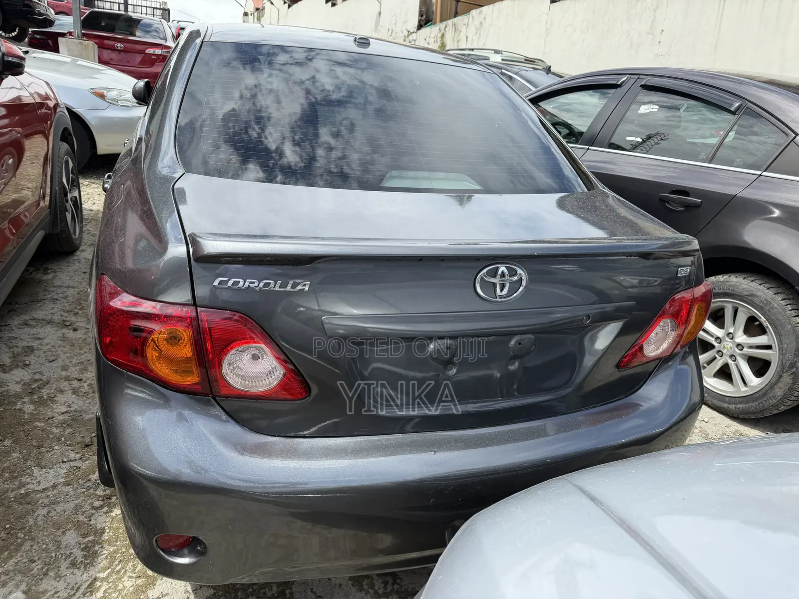 Toyota Corolla LE 4dr Sedan (1.8L 4cyl 4A) 2010 Gray